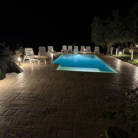*Suite *Pozzo Dei Desideri Пескичи Экстерьер фото